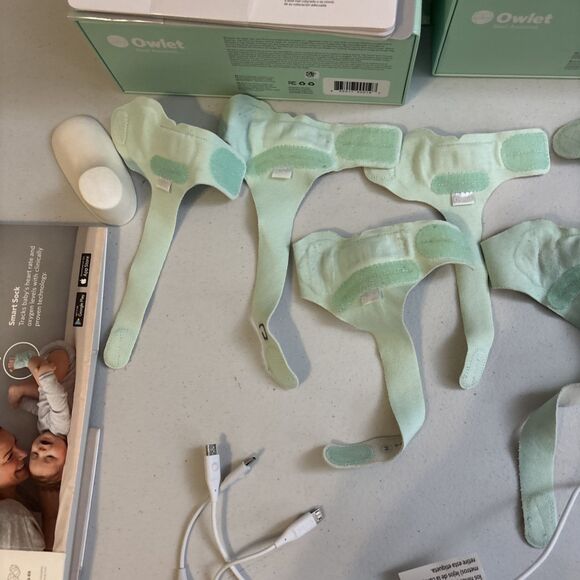 Owlet Smart Sock 2 Baby Monitor 0-18 Months Heart Rate Oxygen Lot Of 2 Untested - Picture 7 of 14